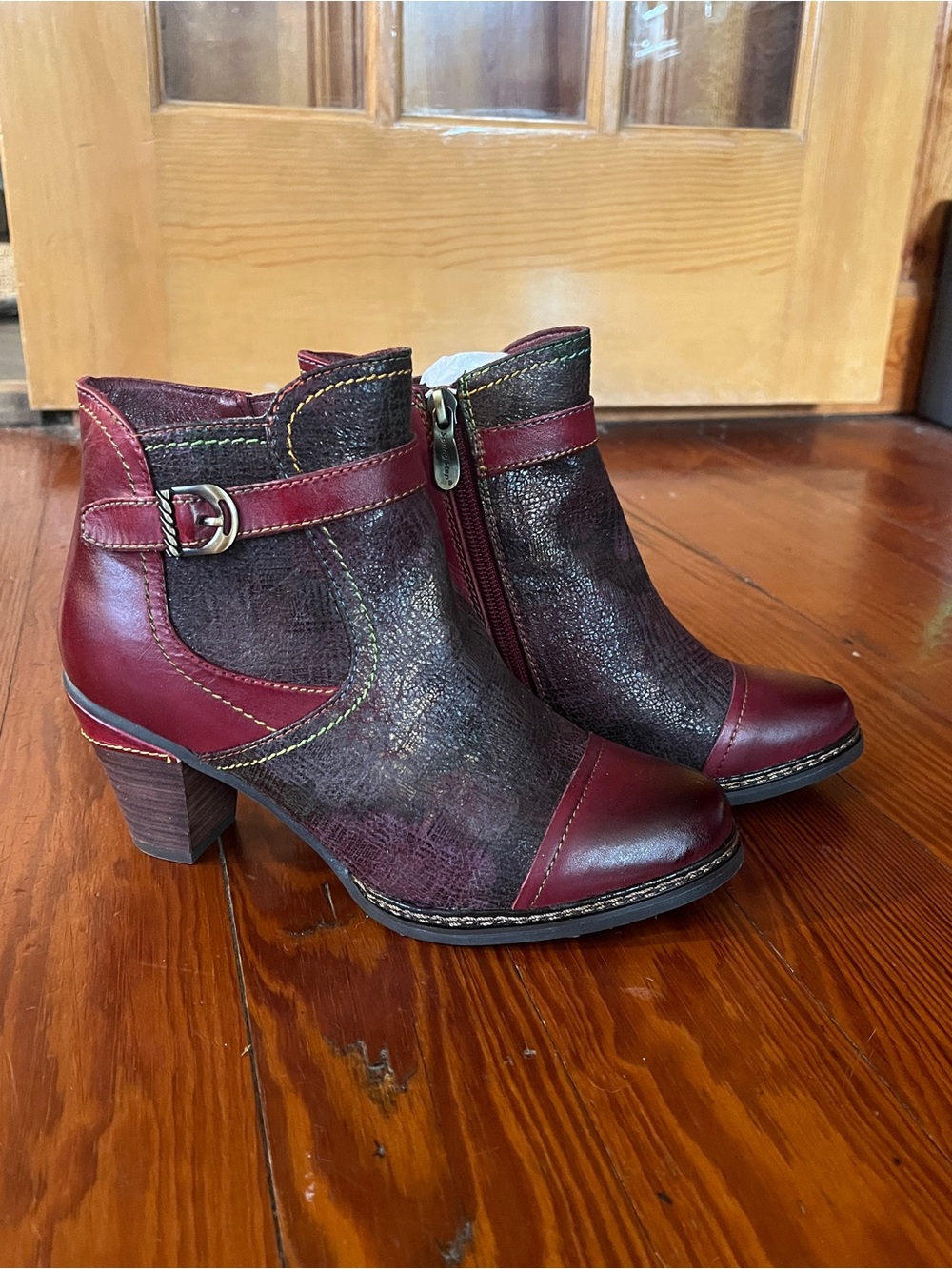 NWOB L'Artiste by Spring Step Captivate Booties Bordeaux Multi Sz 37 US 6.5-7